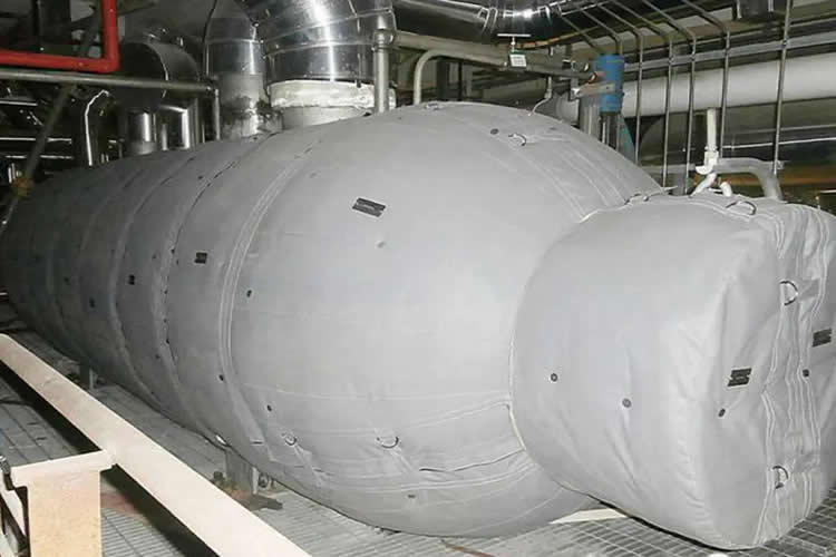 再沸器保溫,再沸器<a href=http://www.e-ja.cn/e/tags/?tagname=%E4%BF%9D%E6%B8%A9%E5%A5%97 target=_blank class=infotextkey>保溫套</a>,<a href=http://www.e-ja.cn/e/tags/?tagname=%E6%8D%A2%E7%83%AD%E5%99%A8%E4%BF%9D%E6%B8%A9 target=_blank class=infotextkey>換熱器保溫</a>